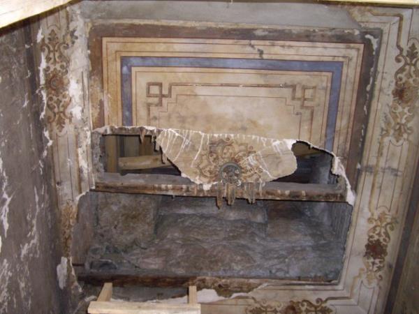 Dolmabah�e Camii restore edilmeden �nce...