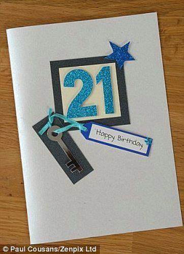 Bu da olunun 21. ya gnnde ona verilmesi iin hazrlad mektup. Rowena 21 yanda olunun nasl grneceini hayal bile edemediini syledi.