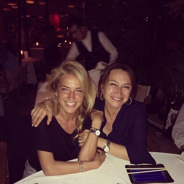 BURCU ESMERSOY tebrikler kadinimmmm.. bu byk gurur icin hepinize tesekkurler