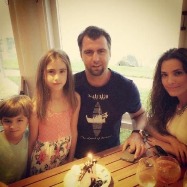 MEHMET OKUR Aile mi seviyorum