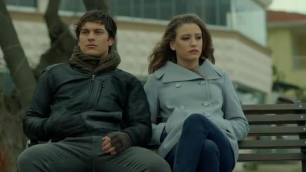 <p><b>13. Yaman</b></p>  Gen kitle tarafndan yaygn ekilde izlenen Medcezir dizisinden "Yaman" ismi de ska kullanlacak isimlerden.