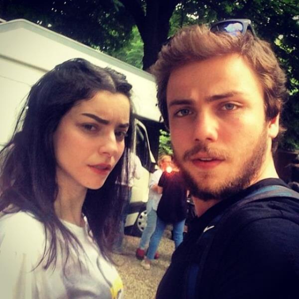 MERVE BOLU�UR K�zlar ko�un