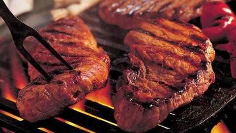 5. yi pimi et yemeyi tercih ediyorsanz, etinizi kasapta ince dilimletin.