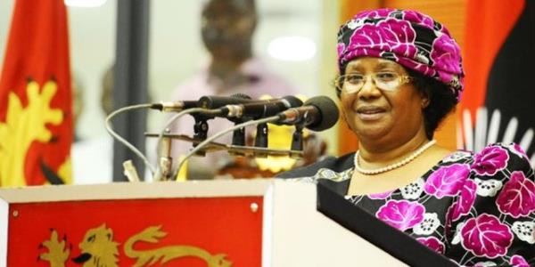 40) Joyce Banda Grevi: Malawi Devlet Bakan Ya: 64 lkesi: Malawi