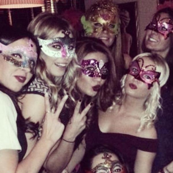 <p>SNEM KOBAL</p>  yiki dogdun sinemim iyiki varsin seni tanidigim icin sansliyim nice mutlu yillarin olsun