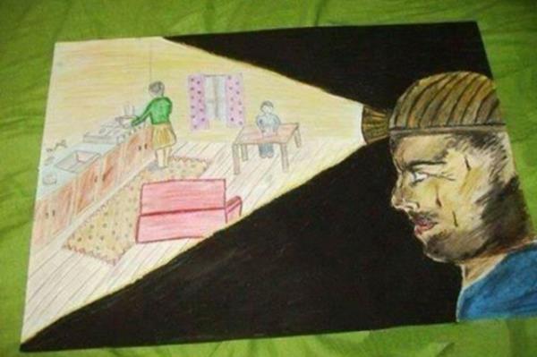 Soma`daki maden kazasnn ardndan sosyal medyada paylalan madenci ocuunun yapt resim Trkiye`yi alatt. Trkiye yaanan maden felaketine, mahsur kalan iilere, lenlere ve geride braktklar gz yal ailelere alarken ilkokula giden bir ocuun madende alan babasn resmettii bu izim uan sosyal medyada paylam rekorlar kryor. lenlere rahmet, Yaknlarna ve halkmza sabrlar dileriz.