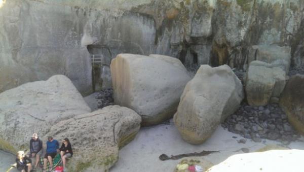 1870'l yllarda Yeni Zellanda'da yaayan John Cargills isimli adamn kz bir kazada boularak hayatn kaybetti.