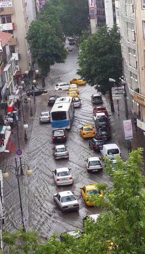 Ankara B�y�k�ehir Belediye Ba�kan� Melih G�k�ek s�z�n� tuttu, Ankara'ya deniz getirdi! Farkl� a��lardan Ankara...