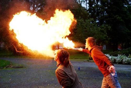 Bu foto�raflar �a��rt�yor!