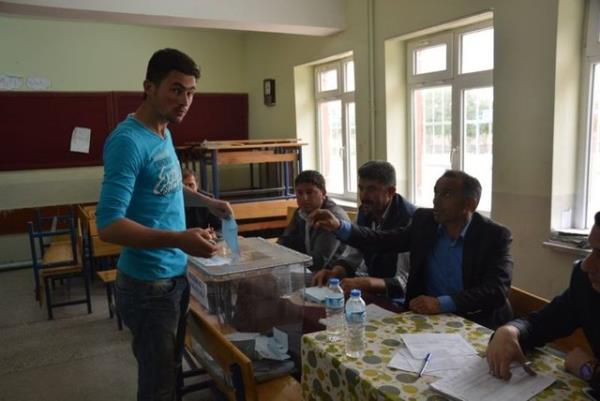 AK Parti'nin itiraz� �zerine se�im iptal edilmi�ti.