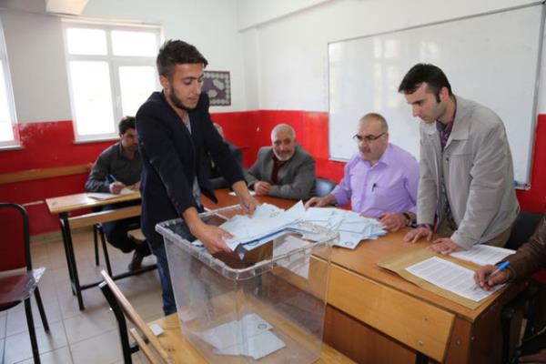 1637 se�menin oy kulland��� Ayd�ntepe'de 1614 oy ge�erli say�ld�.