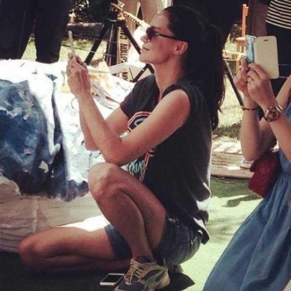 EBRU �ALLI  Bu k�z ne yap�yor