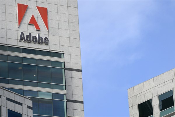 <p><b>14- Adobe Systems</b></p>  Web geli�tirme ve grafik tasar�m �irketinin piyasa de�eri yakla��k 32 milyar dolar.
