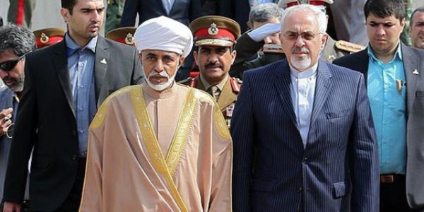 1970'den bu yana lkenin sultan olan Seyd, 23 Temmuz 1972'den beri hem sultanlk, hem de babakanlk grevini yrtyor.