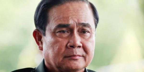 <p><b>Prayut Chan-Ocha</b></p>    Tayland'da aylardr sren hkmet kart protestolarn ardndan 22 Mays Perembe gn Genelkurmay Bakan Prayut Chan-Ocha, istikrarn salanmas iin darbe yapldn duyurdu.
