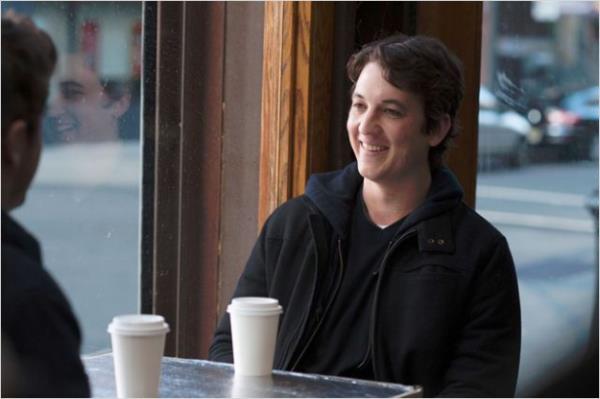 <br><b>sim: Miles Teller</br></b>  <br>Doum Tarihi: 20 ubat 1987</br>  <p><b>Rol Ald nemli Filmler:</br></p>  <br>Mutluluun Peinde (2010)</br>  <br>Footloose (2011)</br>  <br>Project X (2012)</br>  <br>u An Muhteem (2013)</br>  <br>lgn Doumgn (2013)</br>  <br>That Awkward Moment (2014)</br>  <p><b>Gelecek Filmleri:</b></p>  <br>Uyumsuz (2014)</br>  <br>Insurgent (2015)</br>  <br>The Fantastic Four (2015)</br>