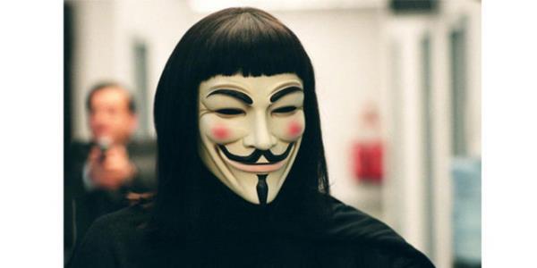 "Kur�unlar�n�z var, ancak silahlar�n�z bo�ald���nda �lm�� olmam� �mit edin. �ayet ayakta kal�rsam silahlar�n�z� dolduramadan �lm�� olursunuz."