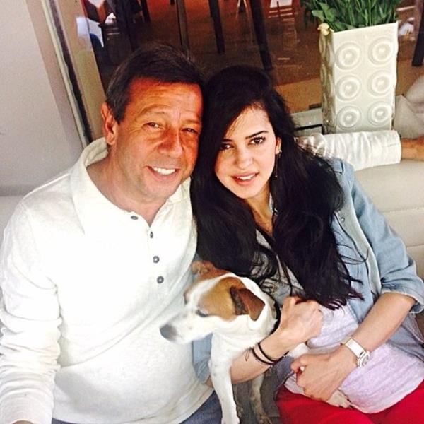 CEYLAN APA  <br>Babam ve zpzp</br>