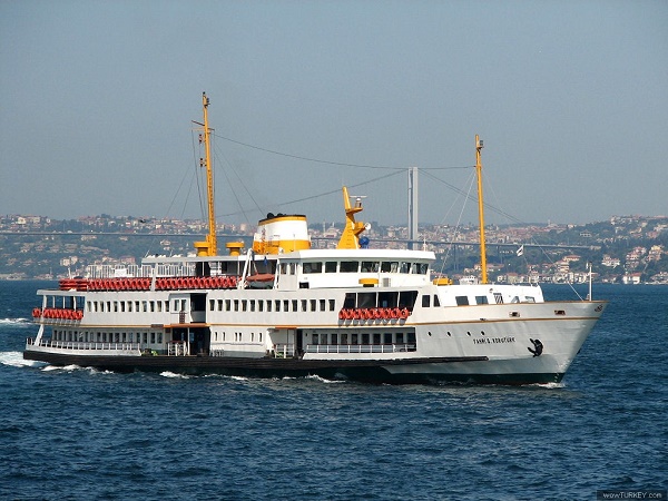 Kar yakaya gememizi salayan sevimli vapurlar