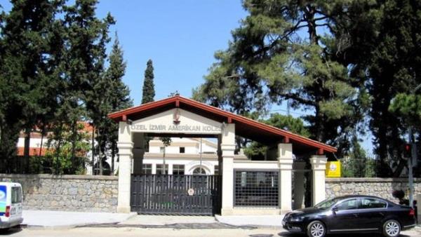 renim cretinde Robert Lisesi'ni skdar Amerikan Lisesi izliyor. Okulun yeni eitim yl creti pein 43 bin 267 TL iken, 10 taksitli ise 45 bin 033 TL.