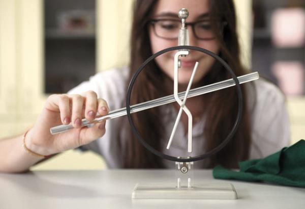 <p><b>Amerikan Robert Koleji</b></p>  <br>Kontenjan: 224 Pein </br>  <br>cret: 47.200 </br>  <br>Taksitli cret: 75000 (10) </br>  <br> Gndzl 10 taksitli cret 48.750 TL, </br>  <br>5 gn yatl pein 64.700 TL, </br>  <br>7 gn yatl pein 72.600 TL ve </br>  <br>10 taksit 75.000 TL.</br>