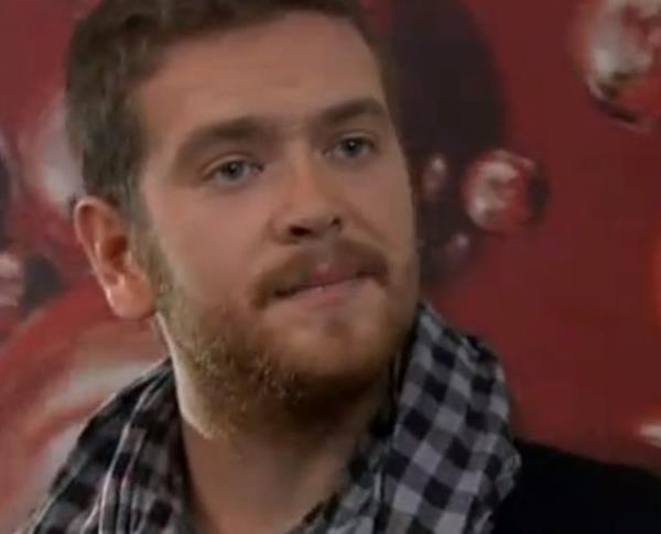 Saraya gelen Selim tahta oturtuldu ve stanbul'da bulunan devlet ricali (stanbul Muhafz skender Paa, eyhlislam Ebussuud Efendi vb) tarafndan egemenlii tannd.