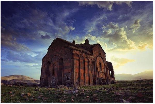 14. Kars Ani @dariszcahyadi