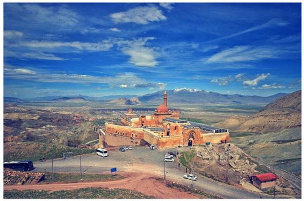 30. Ar Ishakpaa @dariszcahyadi