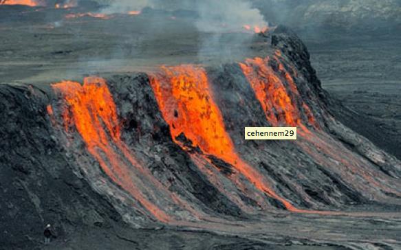 <p><b>Bunlar kimlerdir? Dedim; yle anlatt:</b></p>   mmetinizden arap ve keyif verici eyleri ienlerdir.