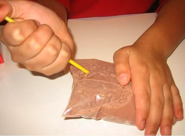 6. HEMDE HER SEFERINDE