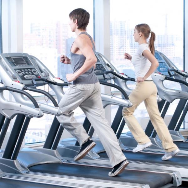 Baz besinler, kalori ierse de metabolizmay hzlandrarak zayflamaya yardmc olabilir. Yaz kapy almken, diyet yapamam diyenlerdenseniz bu besinleri nnze katarak metabolizmanz hzlandrabilirsiniz.