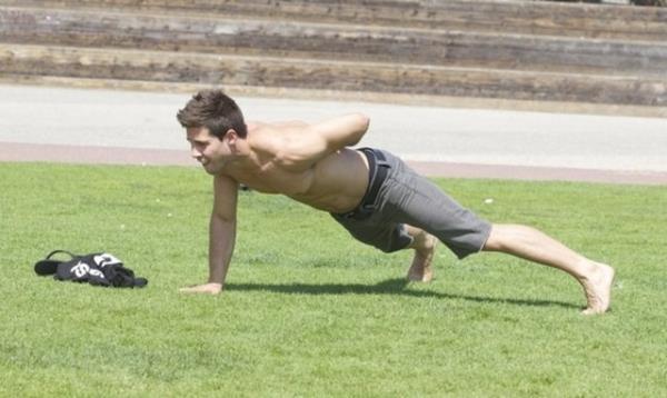 Doada hangi egzersizleri yapabileceiniz konusunda Woman Fitness dergisinde yer alan nerilere kulak verebilirsiniz...