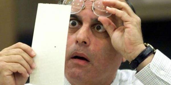 "Geen ay bir cep telefonu aldm. Evimdeki wi-fi zerinden balanmaya dikkat ettim. Benim isteim ve bilgim dnda operatr tarafndan 3g internetim alm ve wi-fi balantmda kopmalar olunca operatrn mobil internetinden balanm.