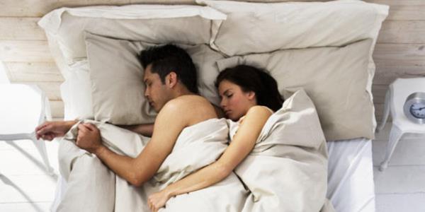 ay ve kahve farmakolojik olarak su attrc (diretik) etkilidir ve kendi hacimleri civarnda sv kaybna neden olurlar. Gnlk yaantmzda gereken miktarda su imeyi alkanlk haline getirilmesi gerekir.