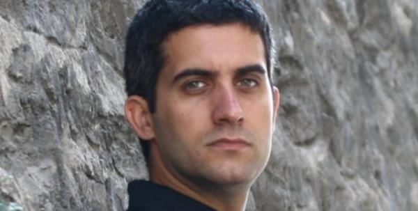 stanbul niversitesi Devlet Konservatuar'n bitirdi