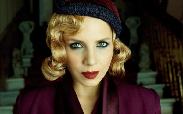 stanbul Devlet Konservatuar'ndan mezun oldu