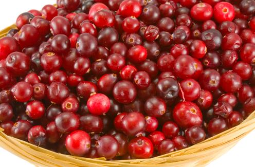 <b>Vine:</b> Dk kalorili bir meyvedir. Antioksidan zellik gstermektedir. indeki melatonin sayesinde kan beyin bariyerini hzlca geerek sinir sisteminde etkilidir. Uykusuzluk ve ba arlarn hafifletmeye ynelik faydalar bulunmaktadr.