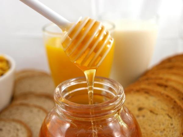 <b>Bal:</b> Kullanm mr uzun. ksre, souk algnlna, ba dnmelerine birebir. Ekmee sr ye.