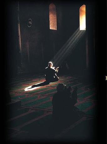 1) Bu gecede nemli ilerin seimi ve ayrm yaplr.