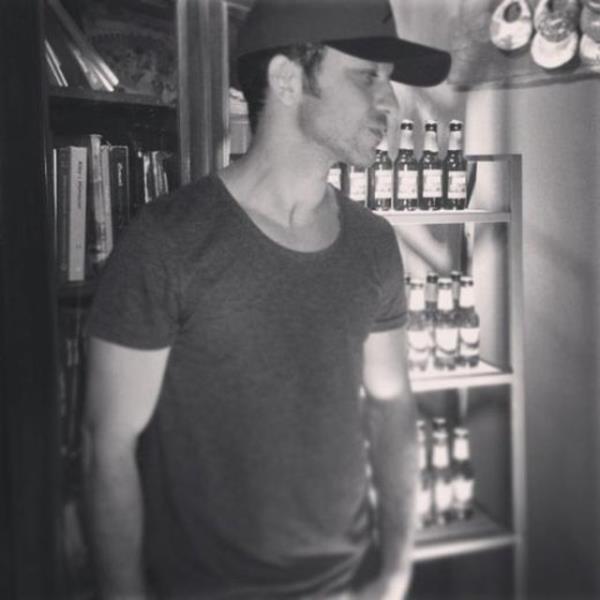 RIZA KOCAOLU  <br>Ev hali</br>