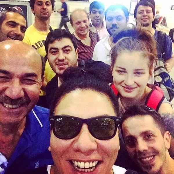 IIN KARACA  <br>Gnaydn canlar... skenderun, Hatay, Istanbul ardndan Bursa... 2 saat uykuya ramen glen bir ekibim var</br>