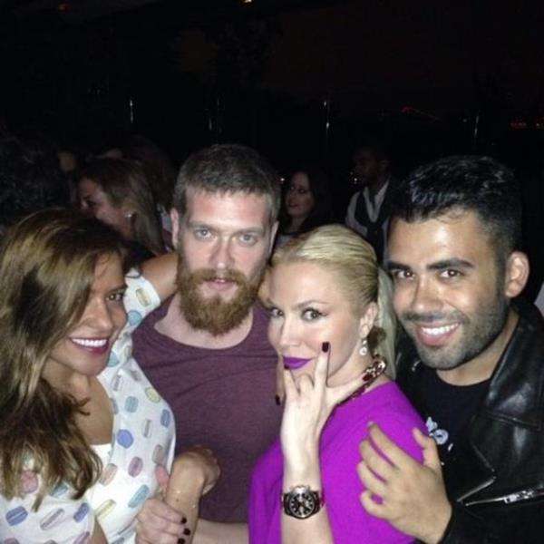 LERZAN MUTLU  <br>ehzade Selim'i ne yapacaz</br>