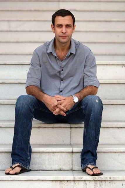 Oyuncu Nejat ler'in zl szleri sosyal medyada paylama rekoru kryor.