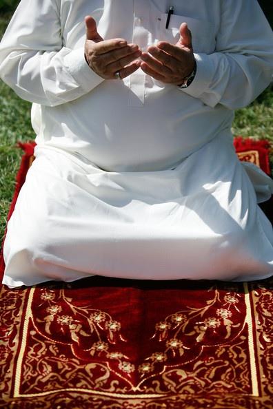 <br><b>55. Allah tarafndan mahlukata gnderilen Peygamberlerin says katr </b></br>  Peygamberimizden yaplan bir rivayete gre yz yirmi drt bin, bir rivayete gre, iki yz yirmi drt bin.