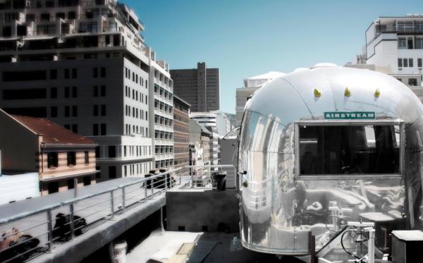 Gm ve kurun ile donatlm rmorklar