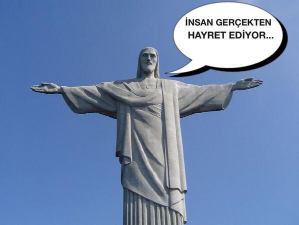 Dnya Kupas'nda Hollanda'nn son ampiyon spanya'y 5-1 yenmesi sosyal medyada "caps" ve "photoshop" lgnlna yol at.  <p><b> te gne damgasn vuran o paylamlar</b></p>