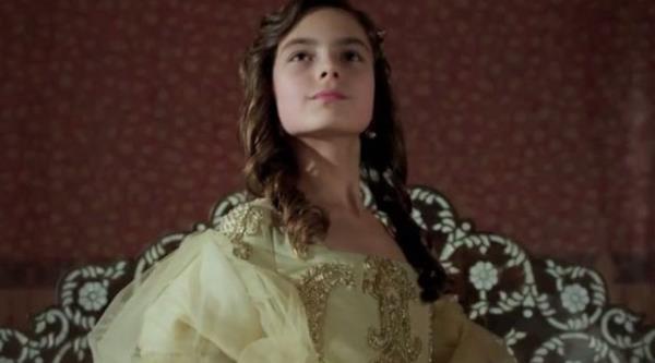 Geriye byk servet brakr. Servetinin bir ksmnn Valide Han'da saklad rivayeti gnmze dek ular.