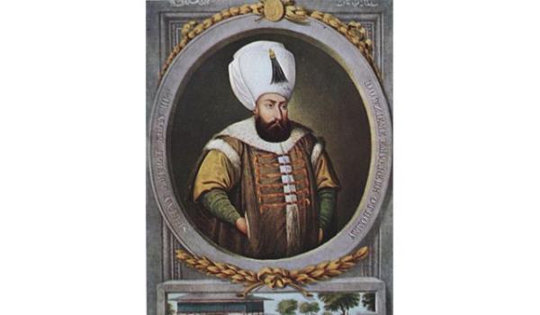 Osmanlı İmparatorluğu tahtına geçen III. Murat (1574-1595) padişah olarak biat aldıktan sonra beş kardeşini, ileride saltanatıma göz koyarlar düşüncesi ile boğdurtuyordu. Şehzade Mustafa, Şehzade Süleyman, Şehzade Cihangir, Şehzade Osman ve Şehzade Abdullah ağabeyleri III. Murat'ın emirleri ile cellâtlara teslim edilerek boğduruluyordu.