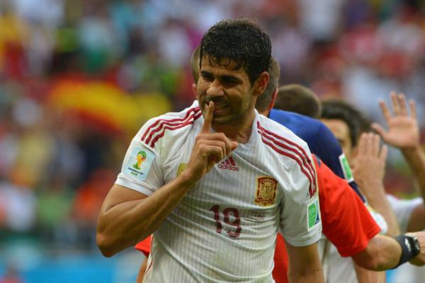 Ar ifadelerin kullanld balklarda "ili ve Avustralya malarnda milyonlarn gz sizin zerinizde olacak" ifadesini kullandlar.