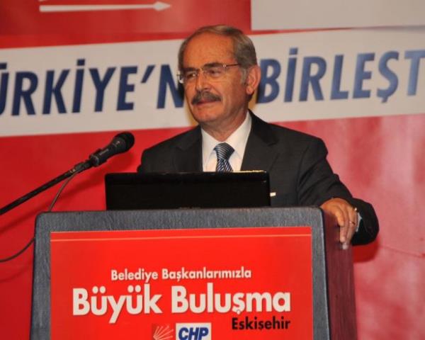 Eskiehir Bykehir Belediye Bakan Ylmaz Bykeren (CHP)